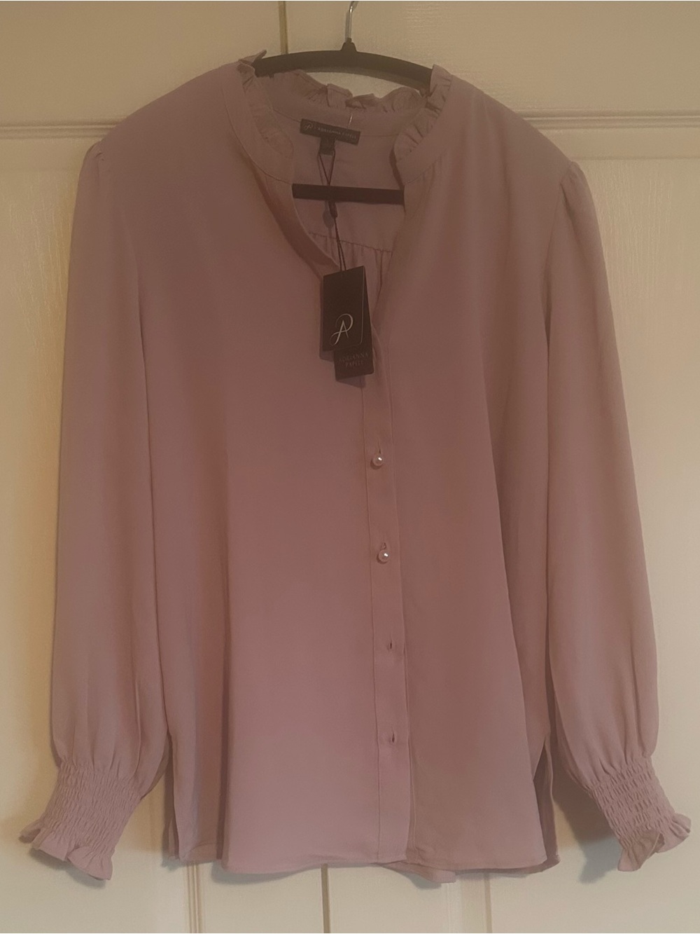 Adrianna Papell Pearl Button Ruffled Collar Long-Sleeve Blouse - Blush Pink
NWT